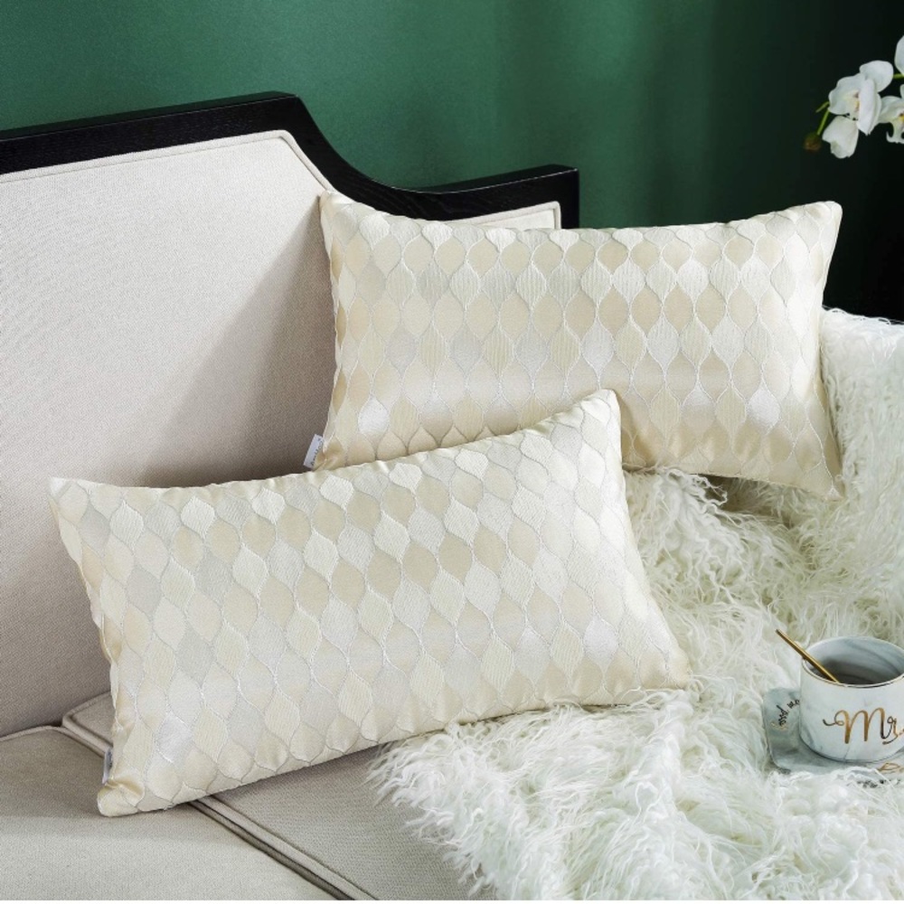 Pillowcover Set of 2 Chenille Wave Jacquard , 12" x 20"（Cream White